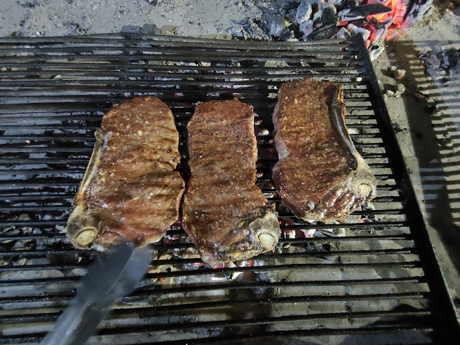 Grota - Gastronomija i ugostiteljstvo