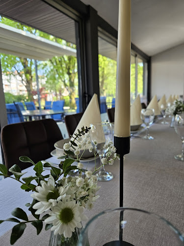 Opinii despre Dribbling Food & Caffe în Ivanić-Grad - Gastronomija i ugostiteljstvo