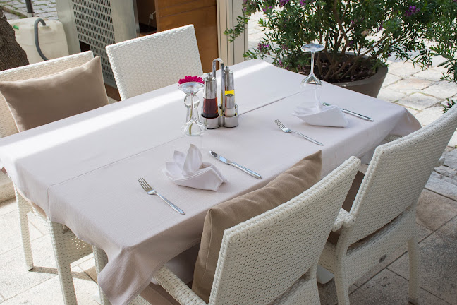Restaurant & Bar Dionis - Gastronomija i ugostiteljstvo