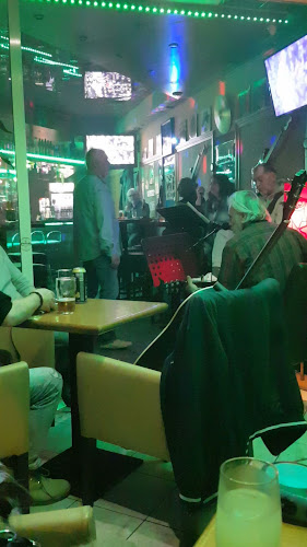 caffe & beer bar Old School - Split