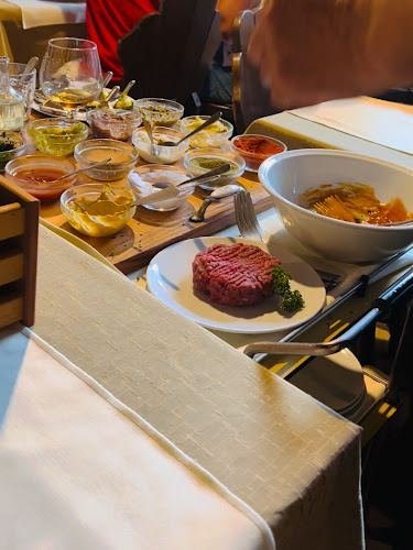 Restaurant Konoba Daniela - Gastronomija i ugostiteljstvo