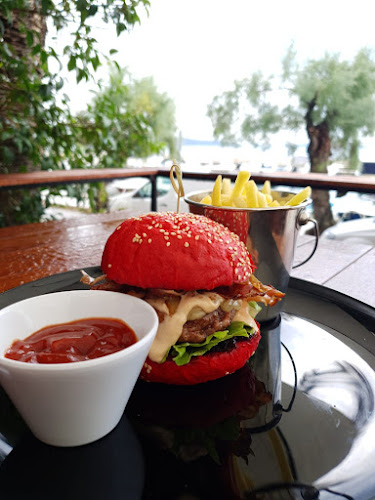 Opinii despre Fast Food Vitturi în Kaštel Lukšić - Gastronomija i ugostiteljstvo