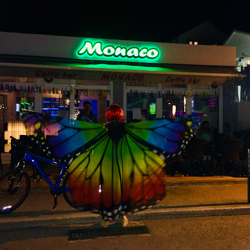 Comentarii opinii despre UO Monaco Supetar