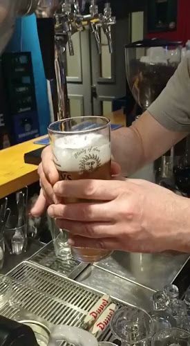 Cherry Tree (Fantasy&Beer Pub) - Gastronomija i ugostiteljstvo