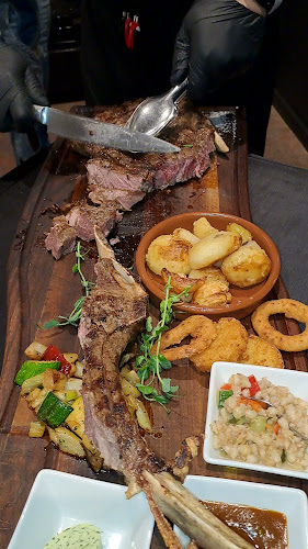 Opinii despre Restoran Crna svinja în Čepin - Gastronomija i ugostiteljstvo