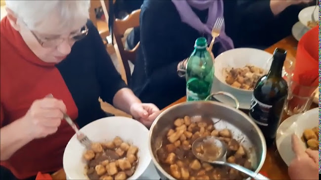 Opinii despre Mali Dom Platak în Čavle - Gastronomija i ugostiteljstvo