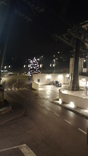 Opinii despre Caffe Bar Petica în Zagreb - Gastronomija i ugostiteljstvo