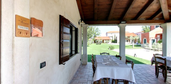 Alla Beccaccia - Gastronomija i ugostiteljstvo