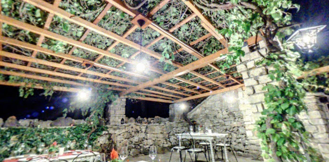 Konoba Maha - Gastronomija i ugostiteljstvo