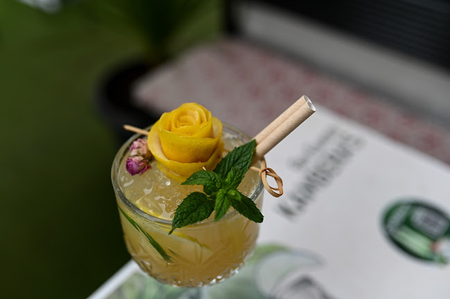 Kambera's bar gin & coffee - Gastronomija i ugostiteljstvo