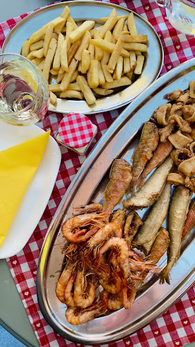 Opinii despre Zlatna ribica în Split - Gastronomija i ugostiteljstvo