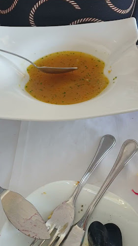 Comentarii opinii despre Plavi podrum