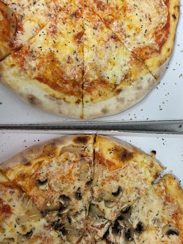 Planet Pizza - Omiš