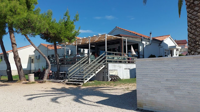 Caffe Bar Guam - Gastronomija i ugostiteljstvo