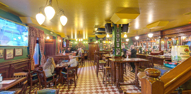 The Highlanders pub
