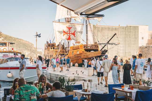 Comentarii opinii despre Poklisar Restaurant