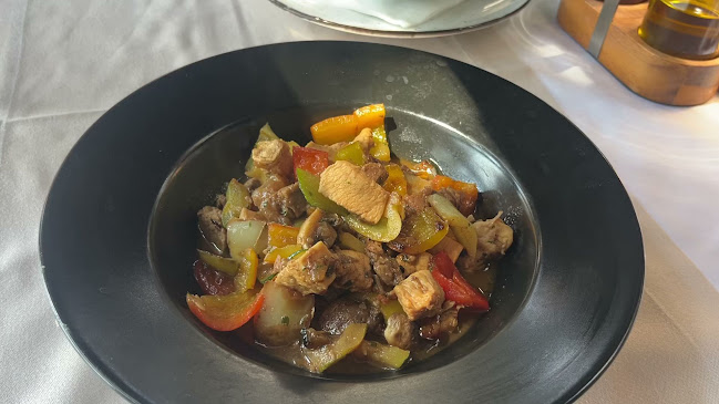 Opinii despre Restoran Kula în Vrgorac - Gastronomija i ugostiteljstvo