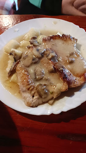 Opinii despre Restoran Zlatni Medvjed în Grad Zagreb - Gastronomija i ugostiteljstvo