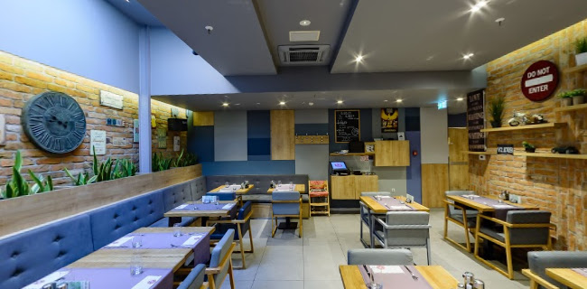 Opinii despre ​Batak Centar Cvjetni în Zagreb - Gastronomija i ugostiteljstvo