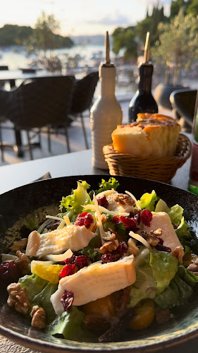 Opinii despre Ludo More în Cavtat - Gastronomija i ugostiteljstvo