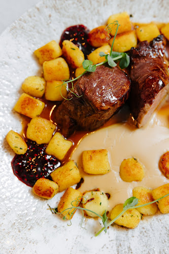 Avenija Dubrovnik 12, 10000, Zagreb