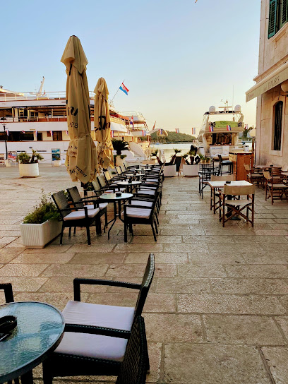 Caffe bar Tamaris Vis