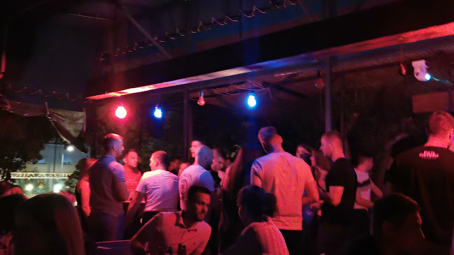 Opinii despre Cafe bar Metropola în Knin - Gastronomija i ugostiteljstvo