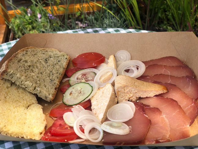 Smutek - domaći kutek - Gastronomija i ugostiteljstvo