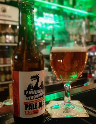 The Harp Split Irish Pub