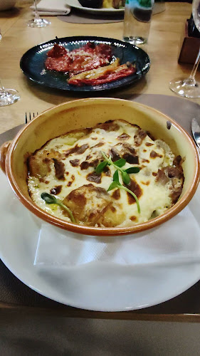 Opinii despre Restoran Crna svinja în Čepin - Gastronomija i ugostiteljstvo