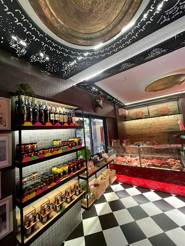 Papar Grill Makarska - Gastronomija i ugostiteljstvo