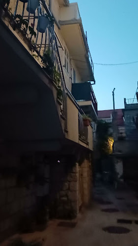 Konoba Pizzeria Lanterna - Gastronomija i ugostiteljstvo