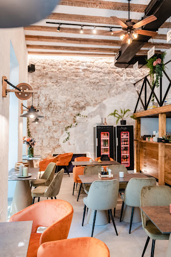 "Bava" bistro - Gastronomija i ugostiteljstvo