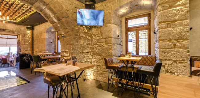 Riva 14A, 51000, Rijeka