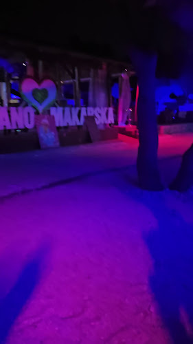 Makarano Bar - Gastronomija i ugostiteljstvo