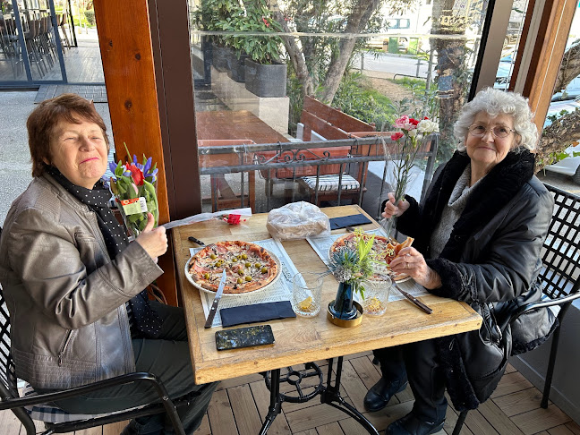 Pizzeria "Tri bunara" - Gastronomija i ugostiteljstvo