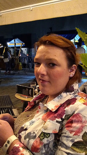 Opinii despre Tri jagode - slastičarna i pizzeria în Sisak - Gastronomija i ugostiteljstvo