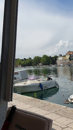 Obala kneza Branimira 10A, 23000, Zadar