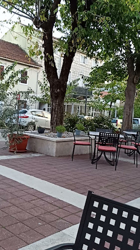 Opinii despre Caffe bar “Petar Pan” în Vrgorac - Gastronomija i ugostiteljstvo