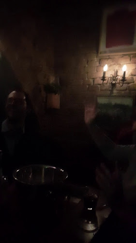 Comentarii opinii despre Buzz Bar