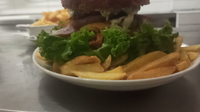 Opinii despre Shark restaurant and bar în Novigrad - Gastronomija i ugostiteljstvo