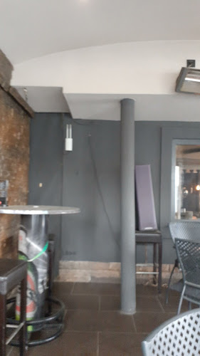 Opinii despre Cafe bar Jeep în Zagreb - Gastronomija i ugostiteljstvo