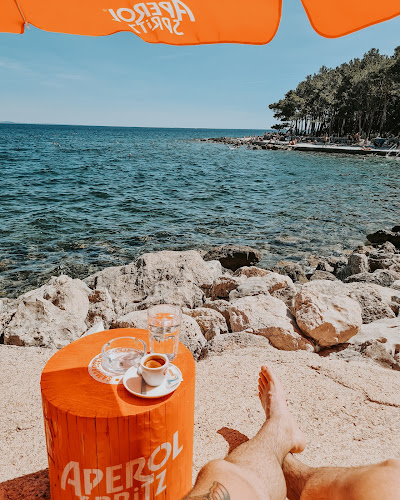 Restoran Karaka - Gastronomija i ugostiteljstvo