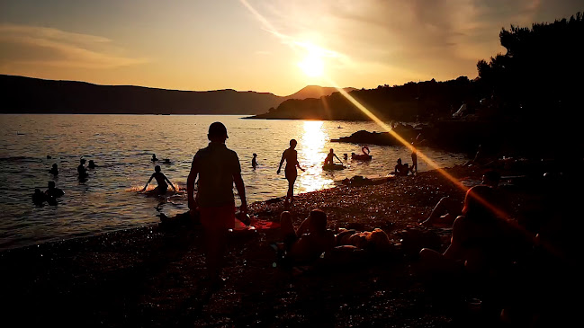 Beach Bar Jert - Gastronomija i ugostiteljstvo