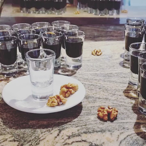 Konoba Dol - Gastronomija i ugostiteljstvo