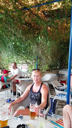 Opinii despre Beach Bar Lloyd în Okrug Donji - Gastronomija i ugostiteljstvo