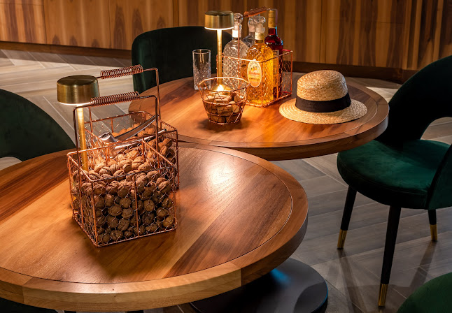 Put Firula 6, 21000, Split