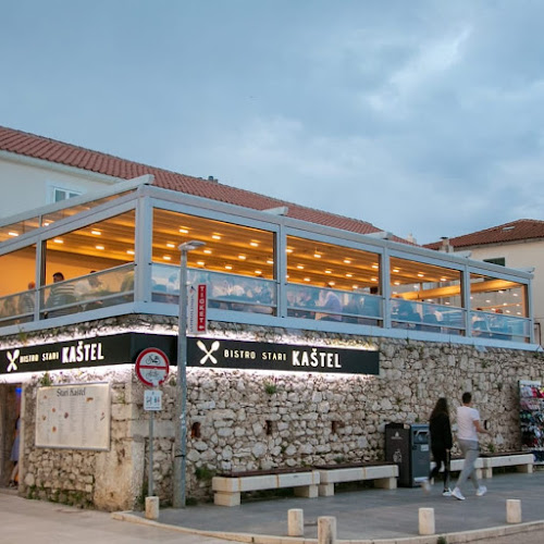 Opinii despre Stari Kaštel în Novalja - Gastronomija i ugostiteljstvo