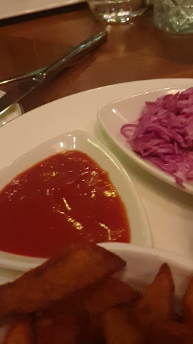 Oxbo - Gastronomija i ugostiteljstvo