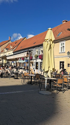 Trg kralja Tomislava 10, 10430, Samobor